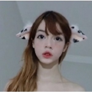 onlyfans妹子《Me1adinha 》资源合集