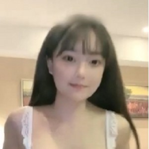 清纯萌妹声甜美身体微胖百度盘